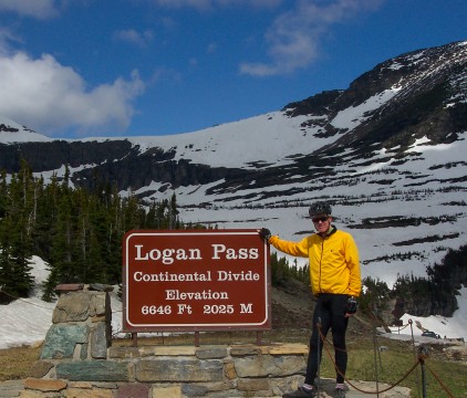 Me standing next to Logan Pass sign