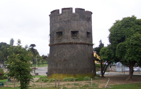 Torre del Barro, old Spanish battlement
