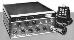 Drake transceptor UV-3 VHF/UHF